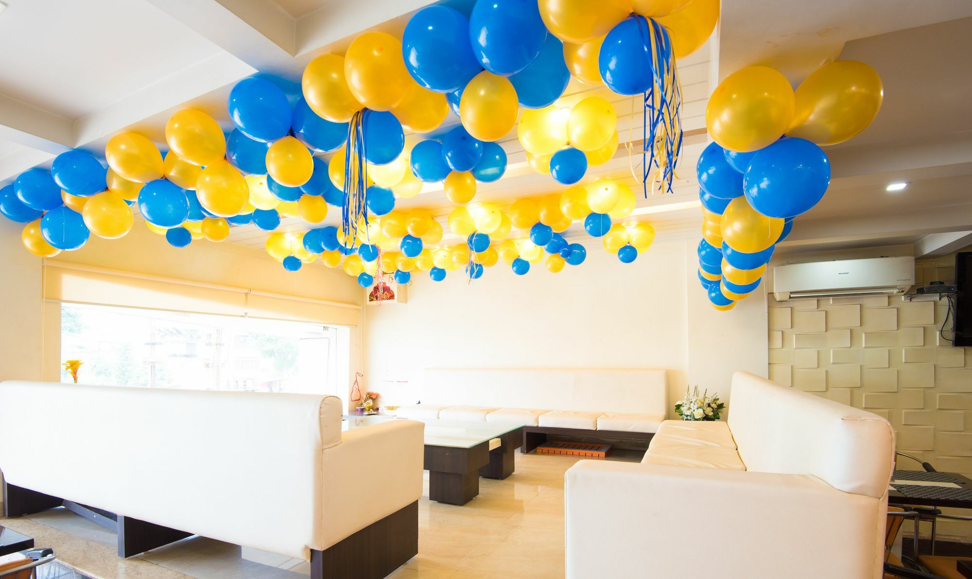 ทรีโบ เทรนด์ คิงส์ คอร์ต Hotel บูบันเนสชวาร์ ภายนอก รูปภาพ